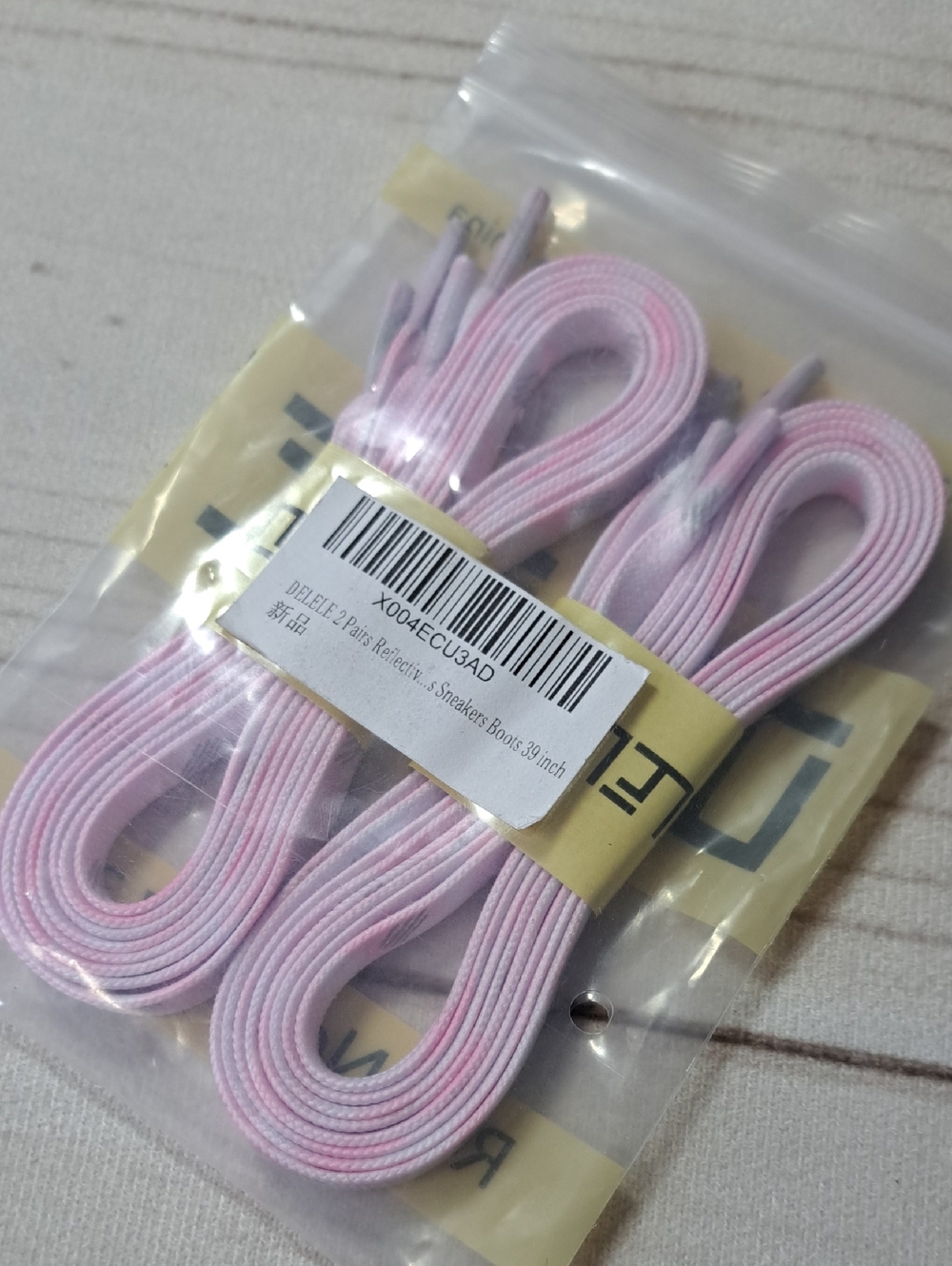 Light Pink Reflective Flat Shoelaces - 2 Pairs 39 Inch